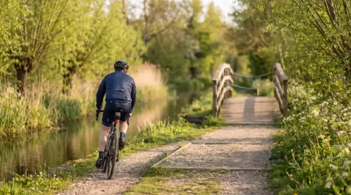Ammer-Amper-Radweg in Olching vorübergehend umgeleitet — Wegen der anstehenden Sanierung des Mühlbachstegs in der Heinrich-Nicolaus-Straße ist der Ammer-Amper-Radweg in Olching vorübergehend umgeleitet. Die Stadt bittet Radfahrer um Beachtung der ...