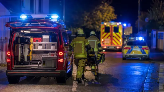 First-Responder-Einsatz für die Feuerwehr Puchheim-Bahnhof — Die Freiwillige Feuerwehr Puchheim-Bahnhof wurde am 4. September zu einem First-Responder-Einsatz alarmiert. Neben der Feuerwehr waren auch Rettungsdienst und Polizei eingebunden. | Quel...