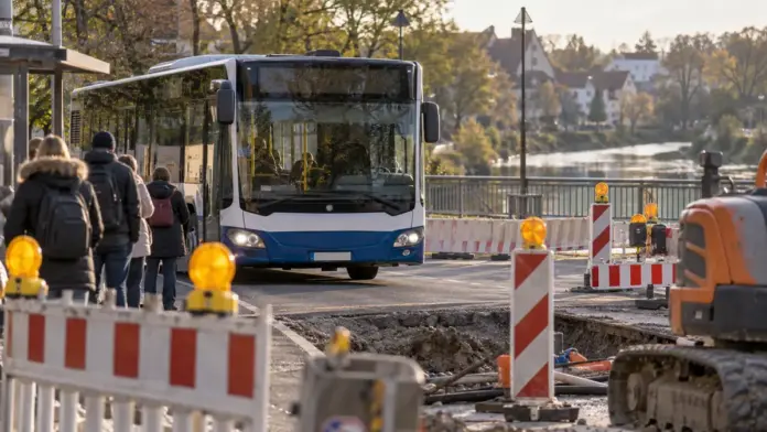 Amperbrücke in Fürstenfeldbruck ab 12. Oktober voll gesperrt: Busverkehr deutlich eingeschränkt — Die Vollsperrung der Hauptstraße zwischen Schöngeisinger Straße und Amperbrücke wirkt sich vom 12. bis 23. Oktober 2026 erheblich auf den ÖPNV in Für...