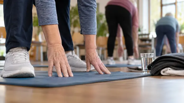 Gesundheitsamt lädt zu Infoveranstaltung mit Bewegungstraining ein — Das Gesundheitsamt des Landratsamts Fürstenfeldbruck veranstaltet am 27. Oktober in der Volkshochschule „Stadt Land Bruck“ eine Informationsveranstaltung zum gesunden Älterwerden...